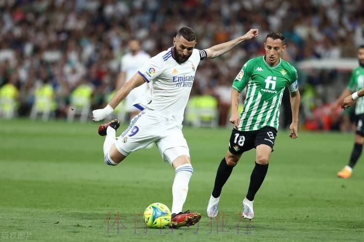 西甲-皇马0-0收官战闷平 本泽马罗德里戈失良机 西甲-皇马0-0收官战闷平 本泽马罗德里戈失良机